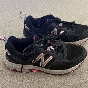 New Balance Black 412 V3 trail running Sneakers 7.5
